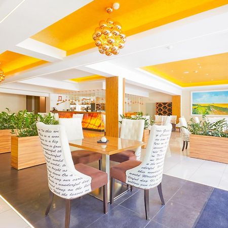 Hotel Senator Konferencje & Spa Starachowice Kültér fotó