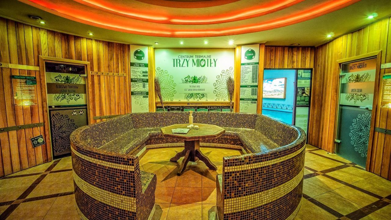 Hotel Senator Konferencje & Spa Starachowice Kültér fotó