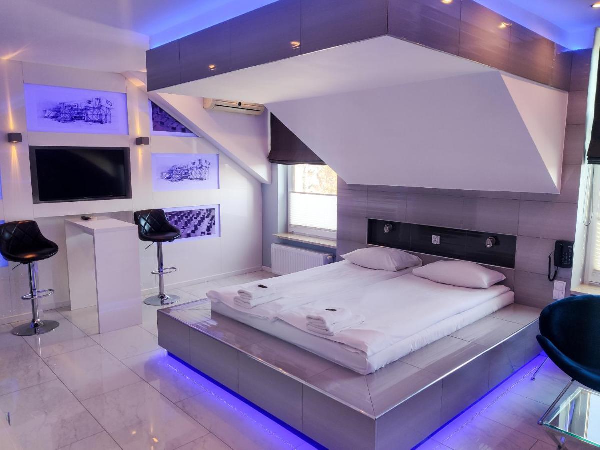 Hotel Senator Konferencje & Spa Starachowice Kültér fotó