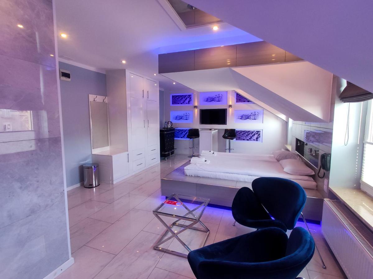 Hotel Senator Konferencje & Spa Starachowice Kültér fotó
