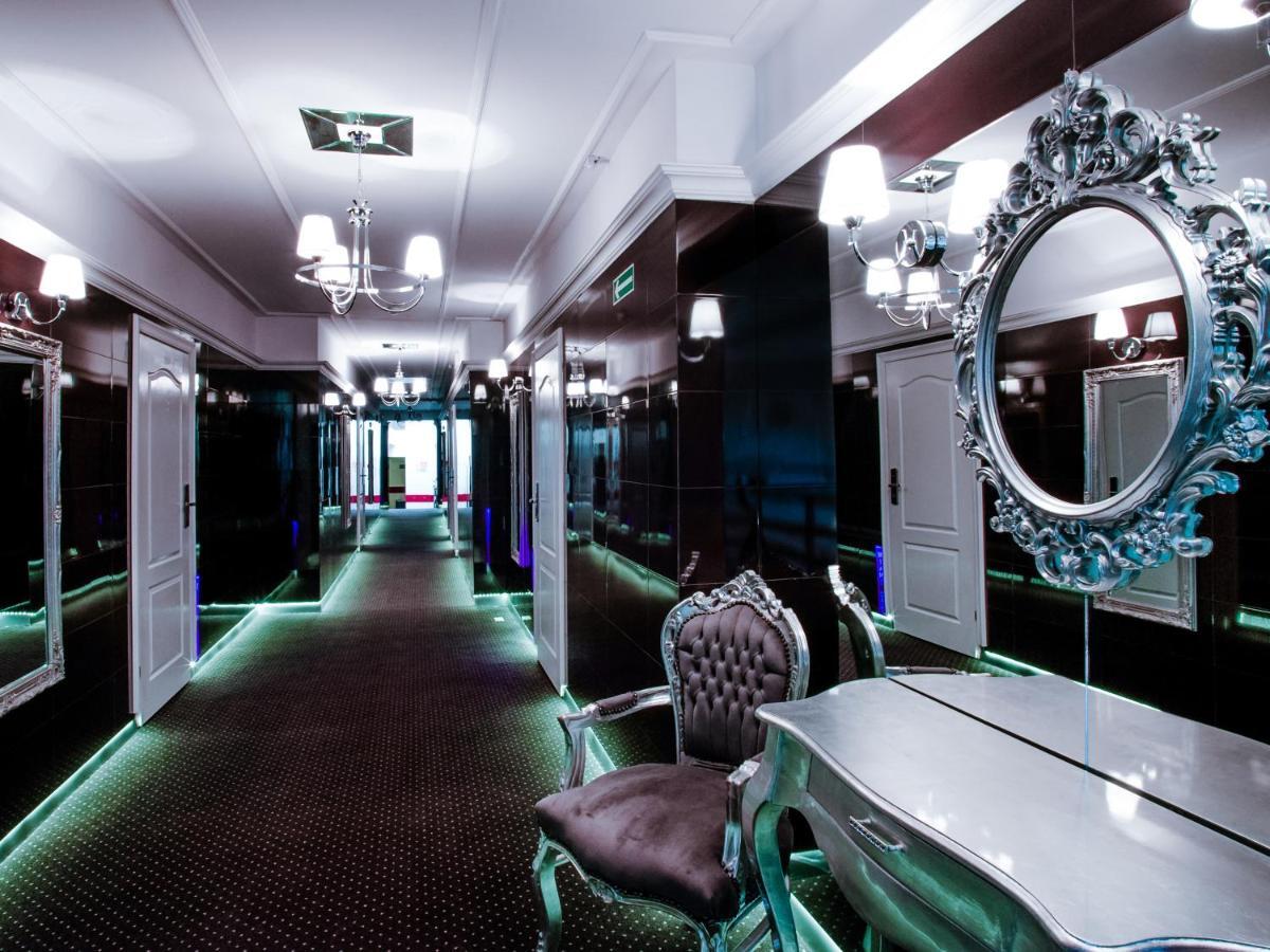 Hotel Senator Konferencje & Spa Starachowice Kültér fotó